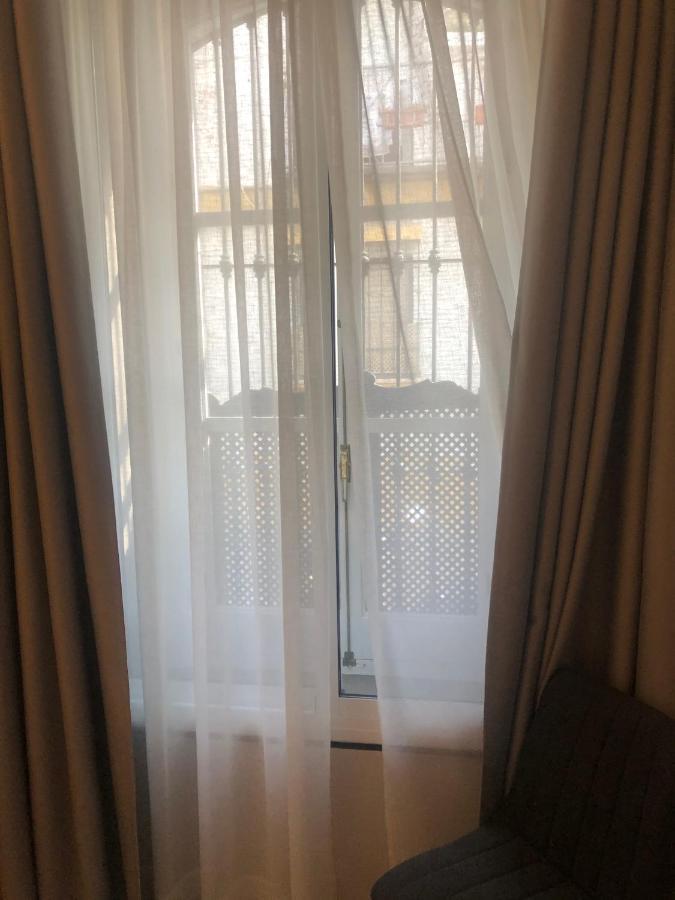 Triana Ines Apartamento Sevilha Exterior foto